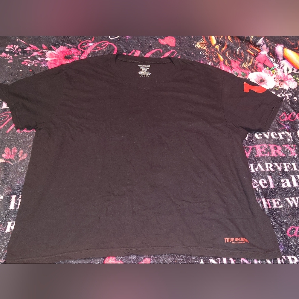 True Religion Black and Red Short Sleeve Tee